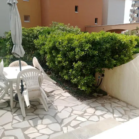 Cap D'agde 4-person With Terrace Pool Lägenhet